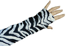 Load image into Gallery viewer, Arm Cast Cover Fashions For Casts